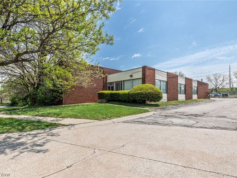 5600 S Marginal Road , Cleveland, OH 44103 Photo 2