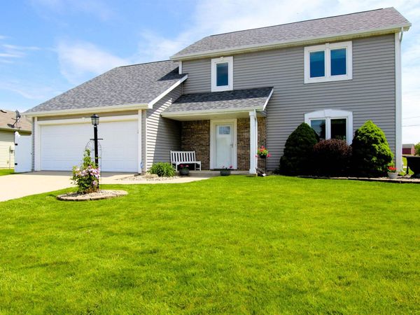 3125 Troutwood Drive, Fort Wayne, IN 46818