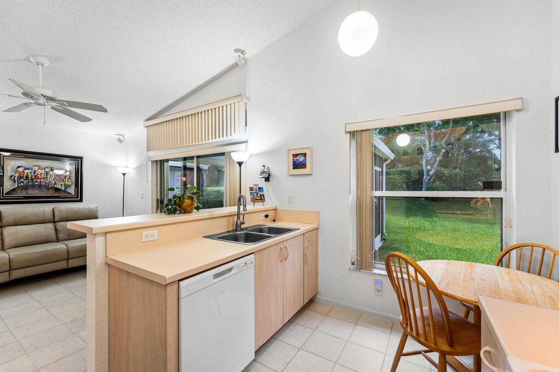 4927 NW 55th Boulevard, Coconut Creek, FL 33073 Photo