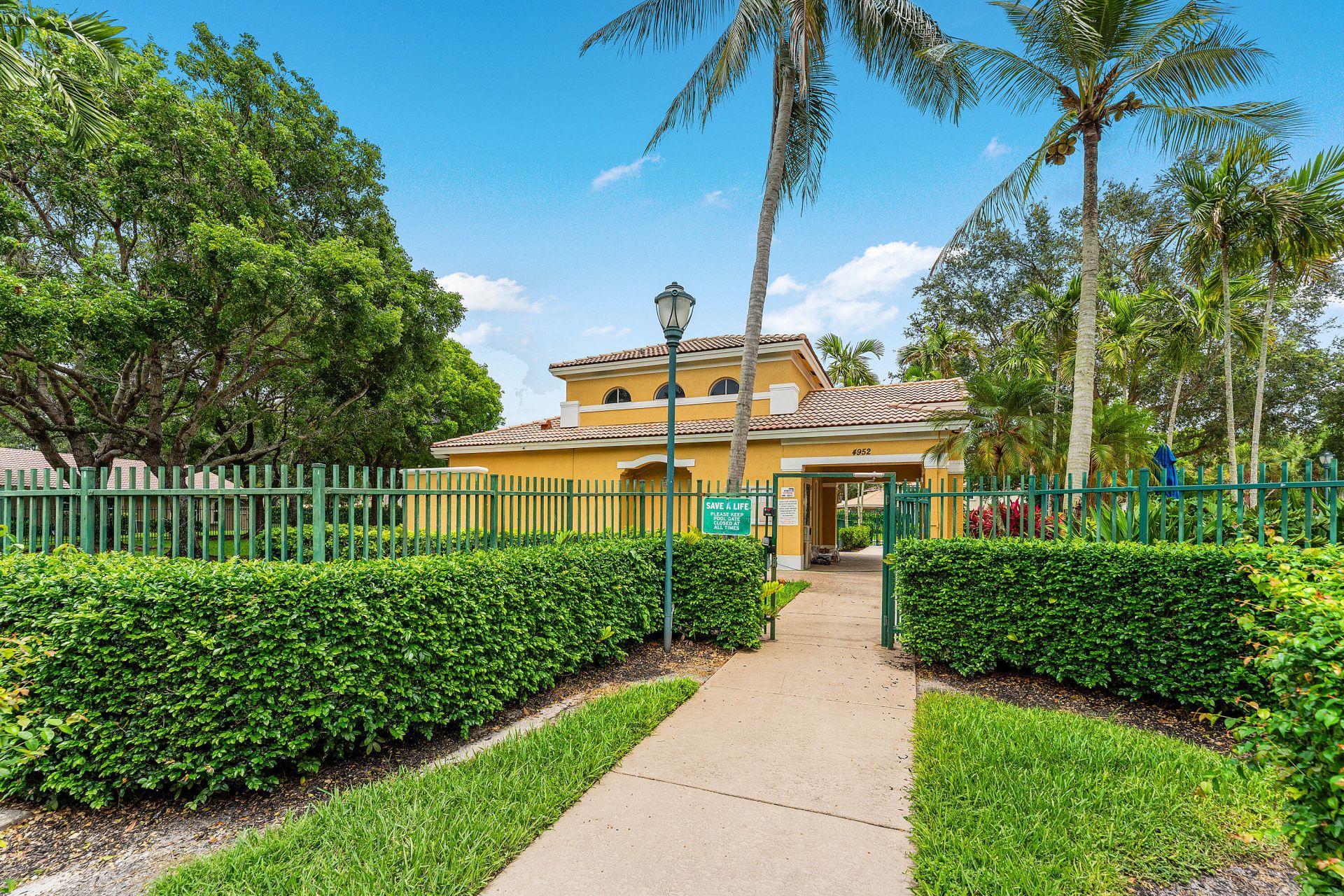 4927 NW 55th Boulevard, Coconut Creek, FL 33073 Photo