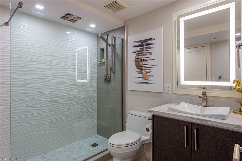 10951 Gulf Shore Dr , Unit 1002, Naples, FL 34108 Photo