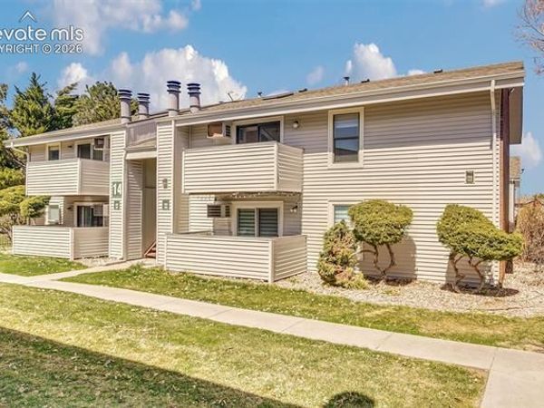10150 E Virginia Avenue, Unit 14-207, Denver, CO 80247