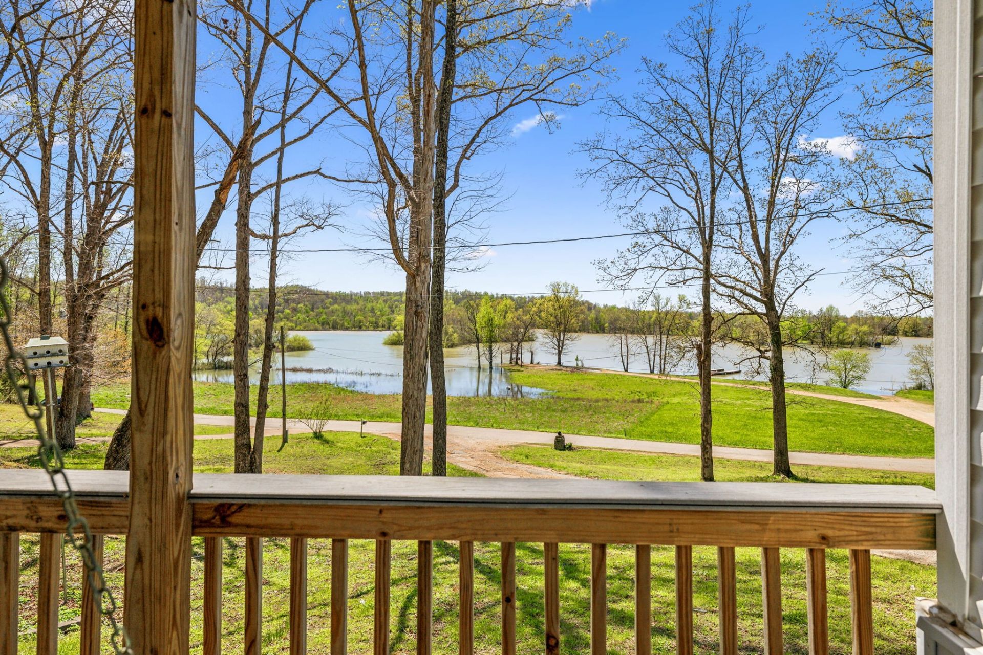 11460 Crooked Creek Rd , Lobelville, TN 37097 Main Photo