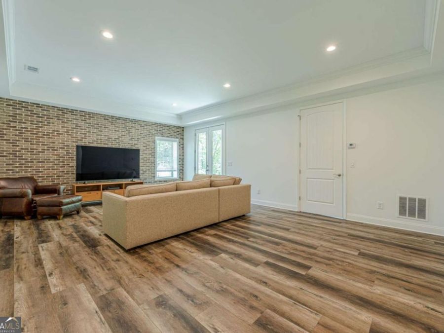 Property Image 57