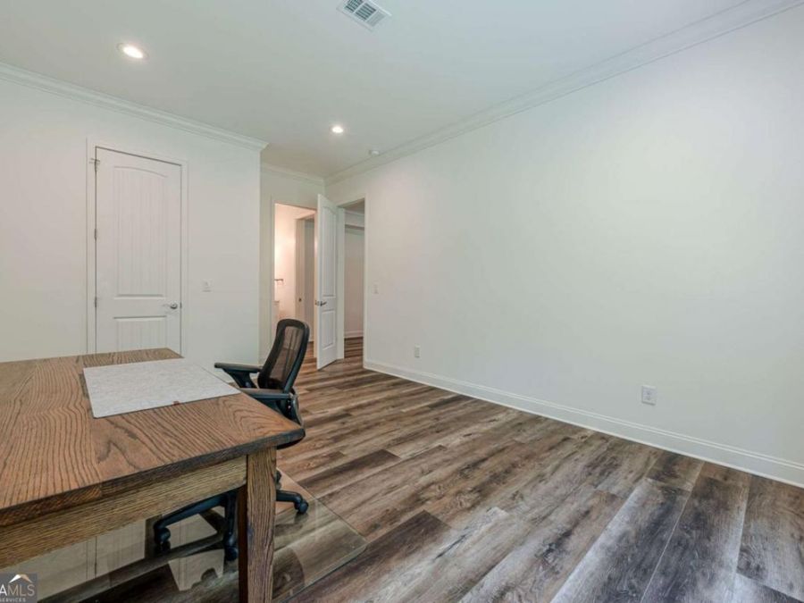 Property Image 61