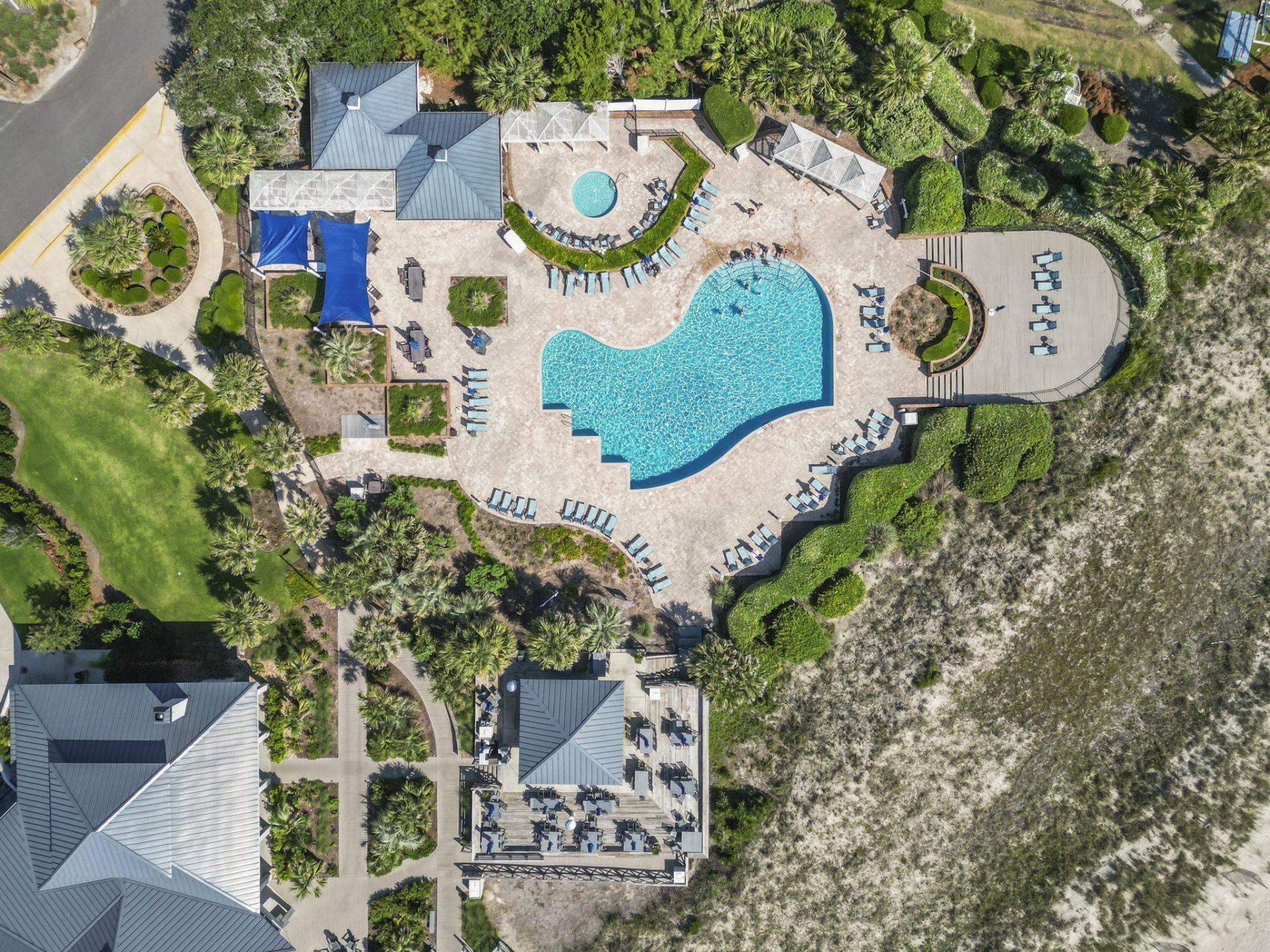 299 Colony Club Dr.  Photo 5