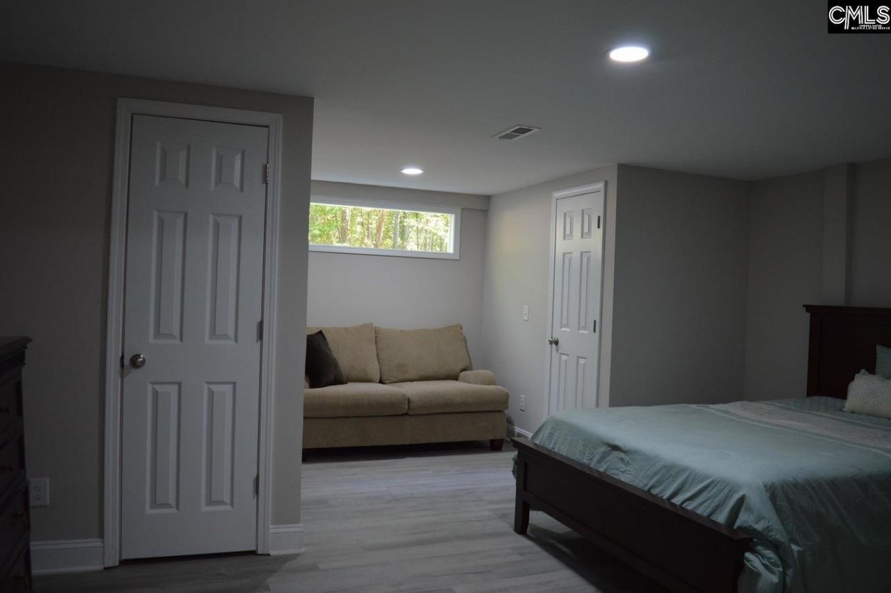 2543 Harbor View Road  Photo 26