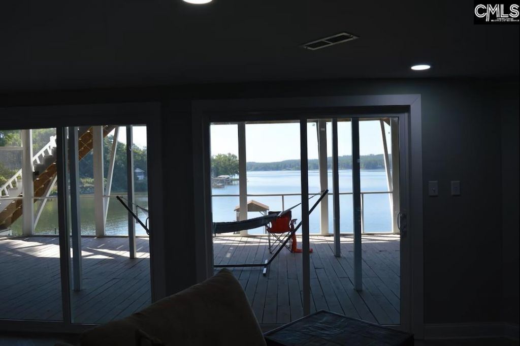 2543 Harbor View Road  Photo 28
