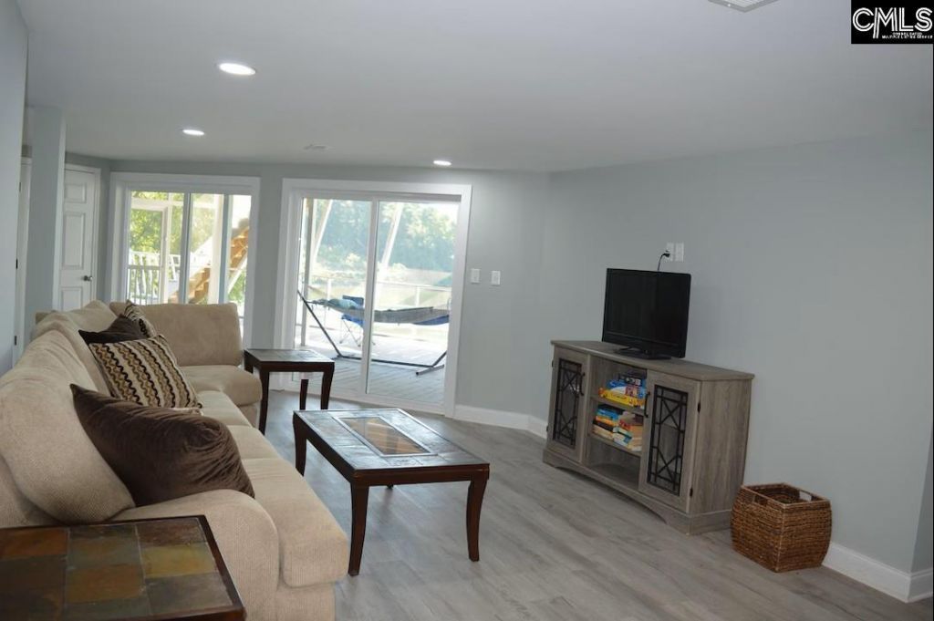 2543 Harbor View Road  Photo 29
