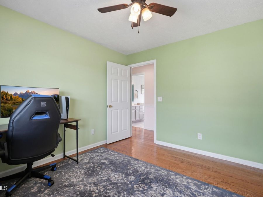 Property Image 31