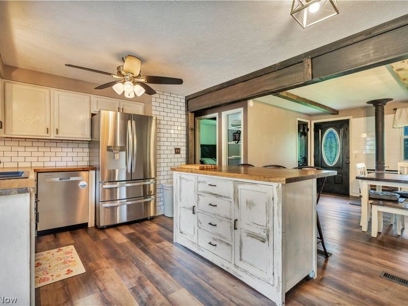 3190 Irish Road, Magnolia, OH 44643 Photo 17