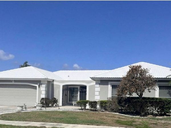 3922 VENETIAN WAY , TAMPA, FL 33634