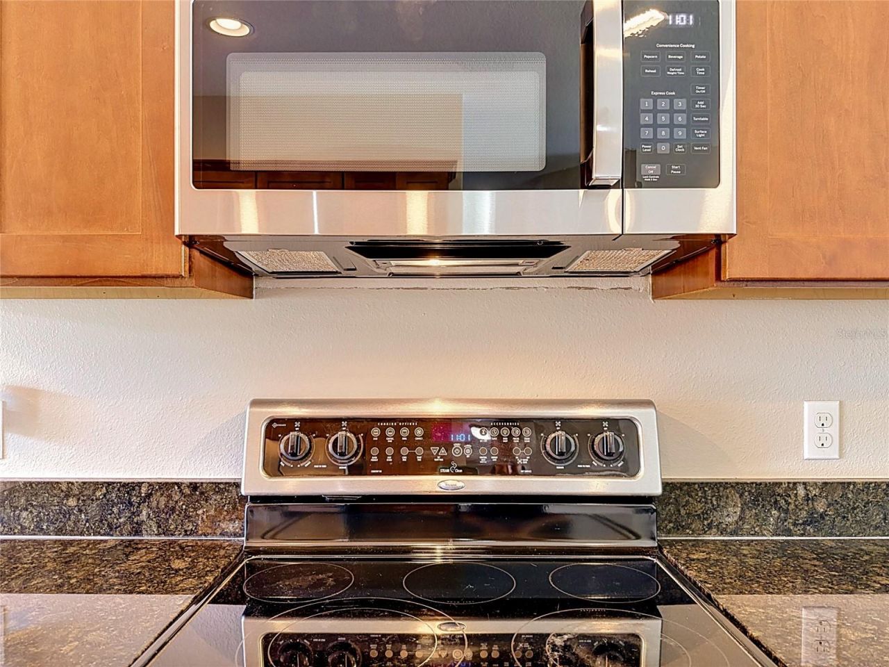 2661 Bullion Loop, Sanford, FL 32771 Photo