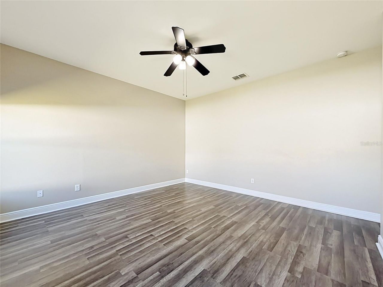 2661 Bullion Loop, Sanford, FL 32771 Photo