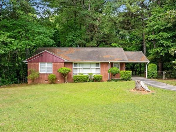 124 Charles Avenue SE, Marietta, GA 30067