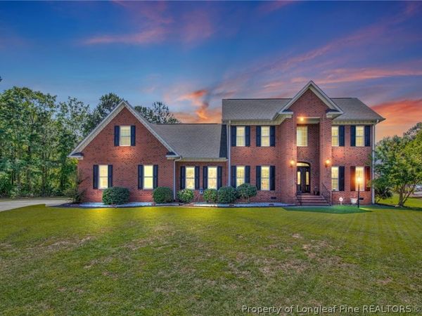 3910 W Bent Grass Drive, Fayetteville, NC 28312