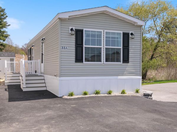 88 A Brookwood Drive, Salem, NH 03079
