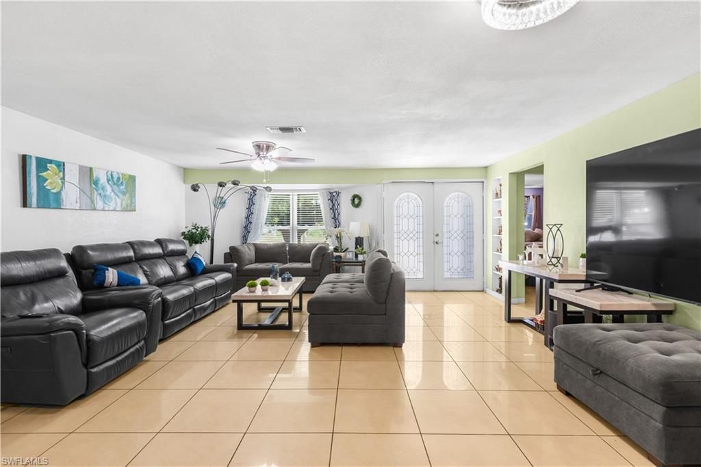 18 Illinois Rd , Lehigh Acres, FL 33936 Photo