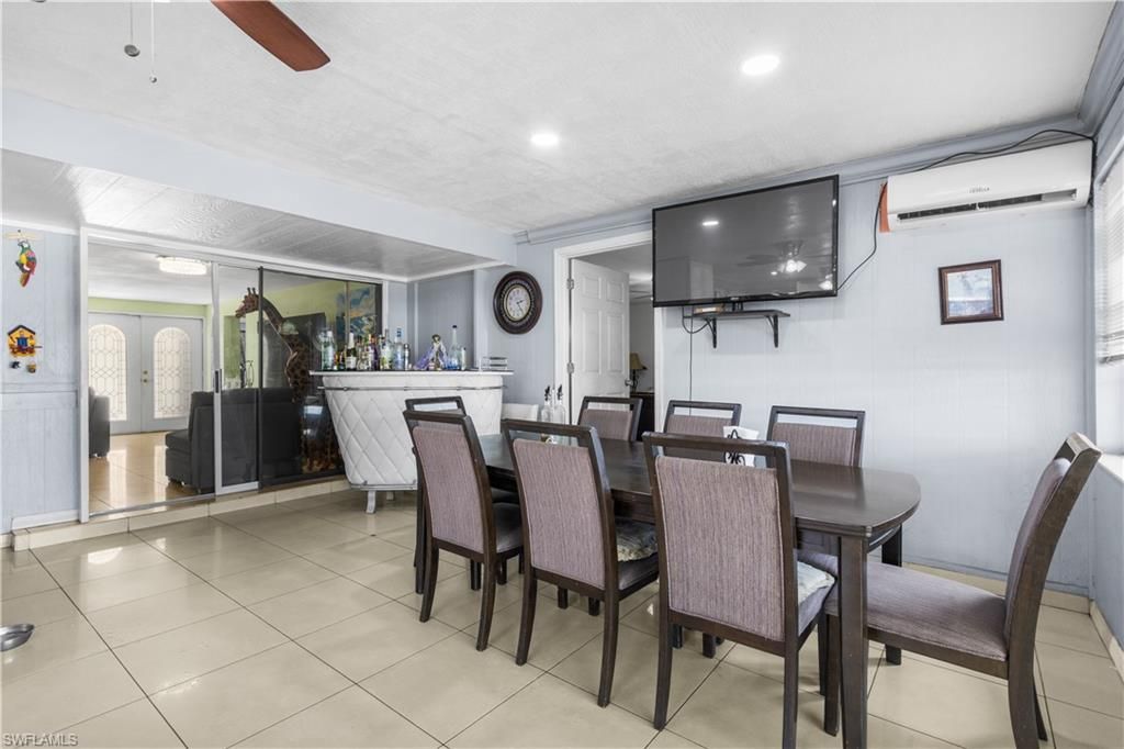 18 Illinois Rd , Lehigh Acres, FL 33936 Photo