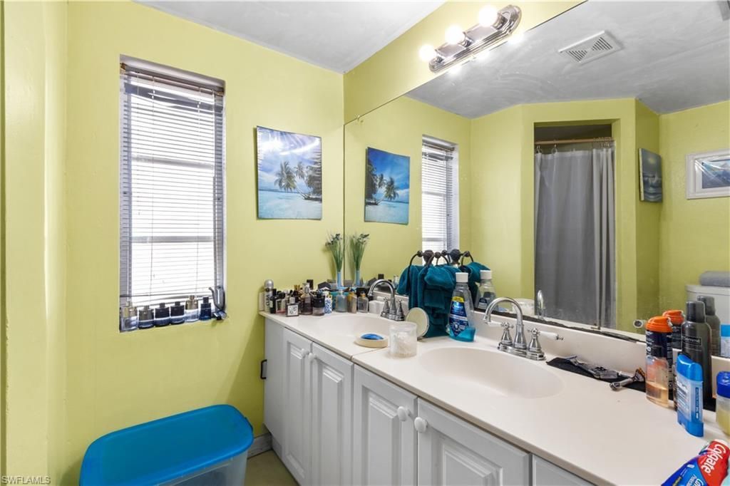 18 Illinois Rd , Lehigh Acres, FL 33936 Photo
