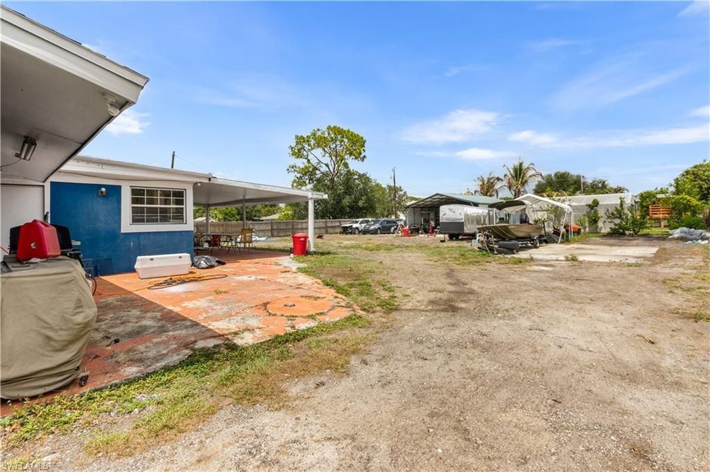 18 Illinois Rd , Lehigh Acres, FL 33936 Photo