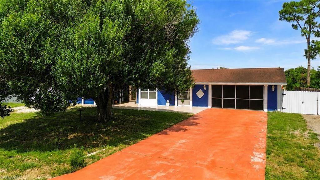 18 Illinois Rd , Lehigh Acres, FL 33936 Photo