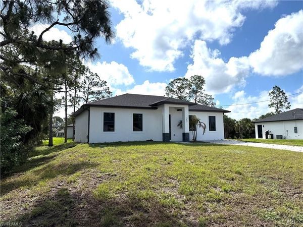 LEHIGH ACRES, FL 33974