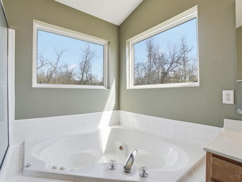 5795 Furlong Way, Liberty Township, OH 45011 Photo 35