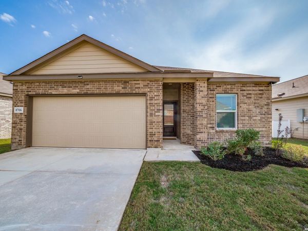 8706 Lamus Wheel, San Antonio, TX 78254
