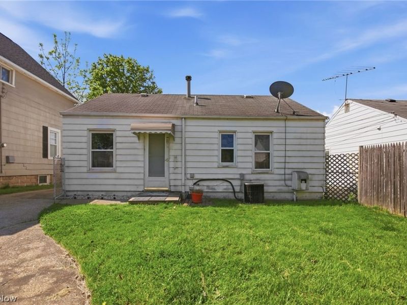 12808 Longmead Avenue, Cleveland, OH 44135 Photo 19