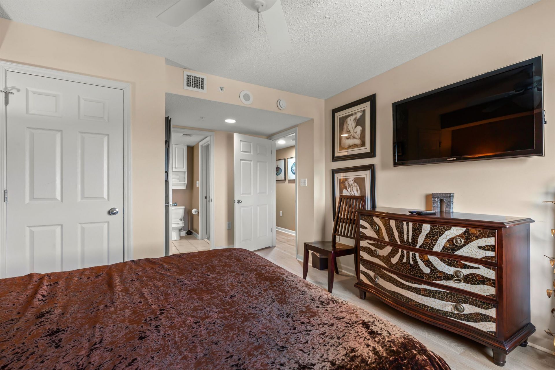 2151 Bridge View Ct.  Photo 24