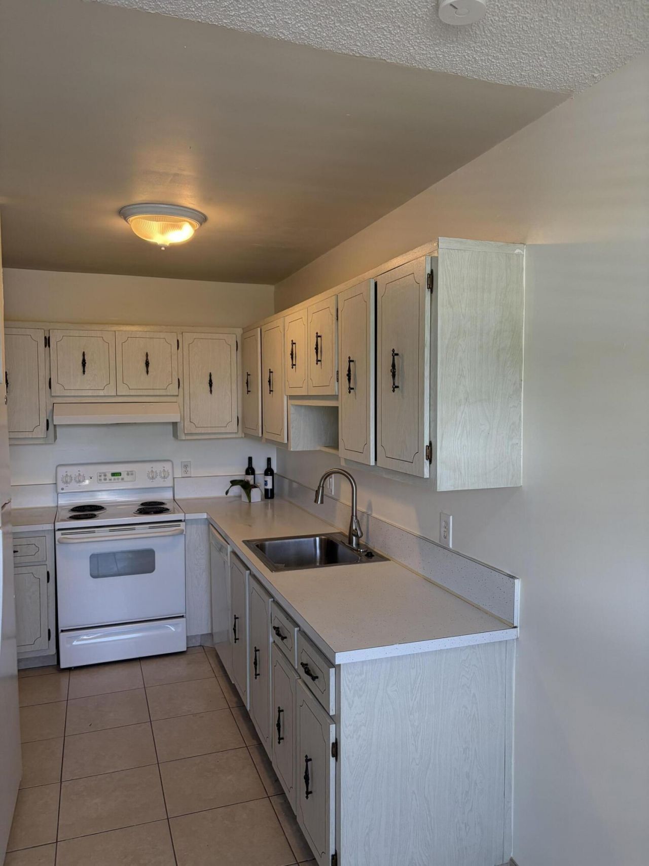 2520 Black Olive Boulevard, Unit 203, Delray Beach, FL 33445 Photo