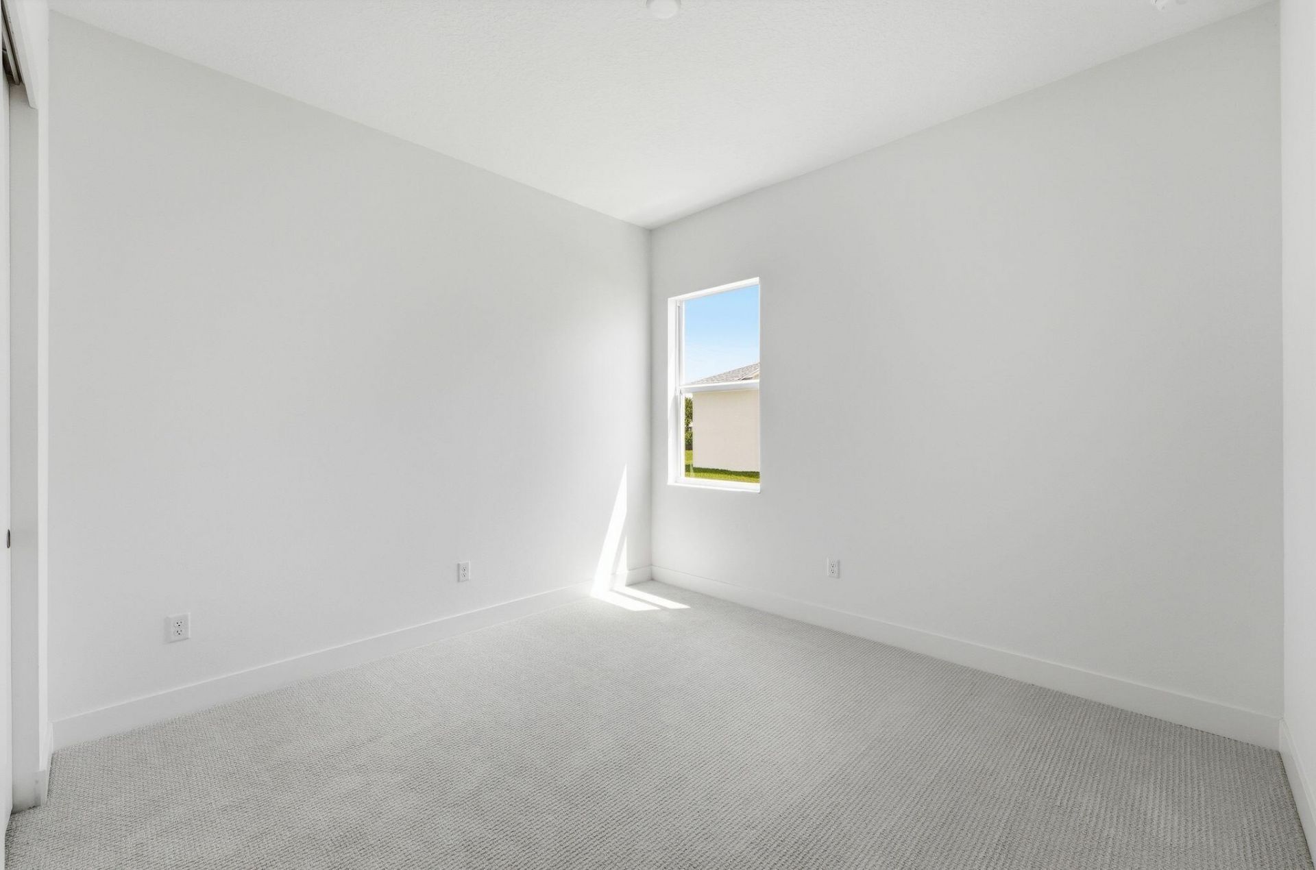 6883 68th Square, Vero Beach, FL 32967 Photo