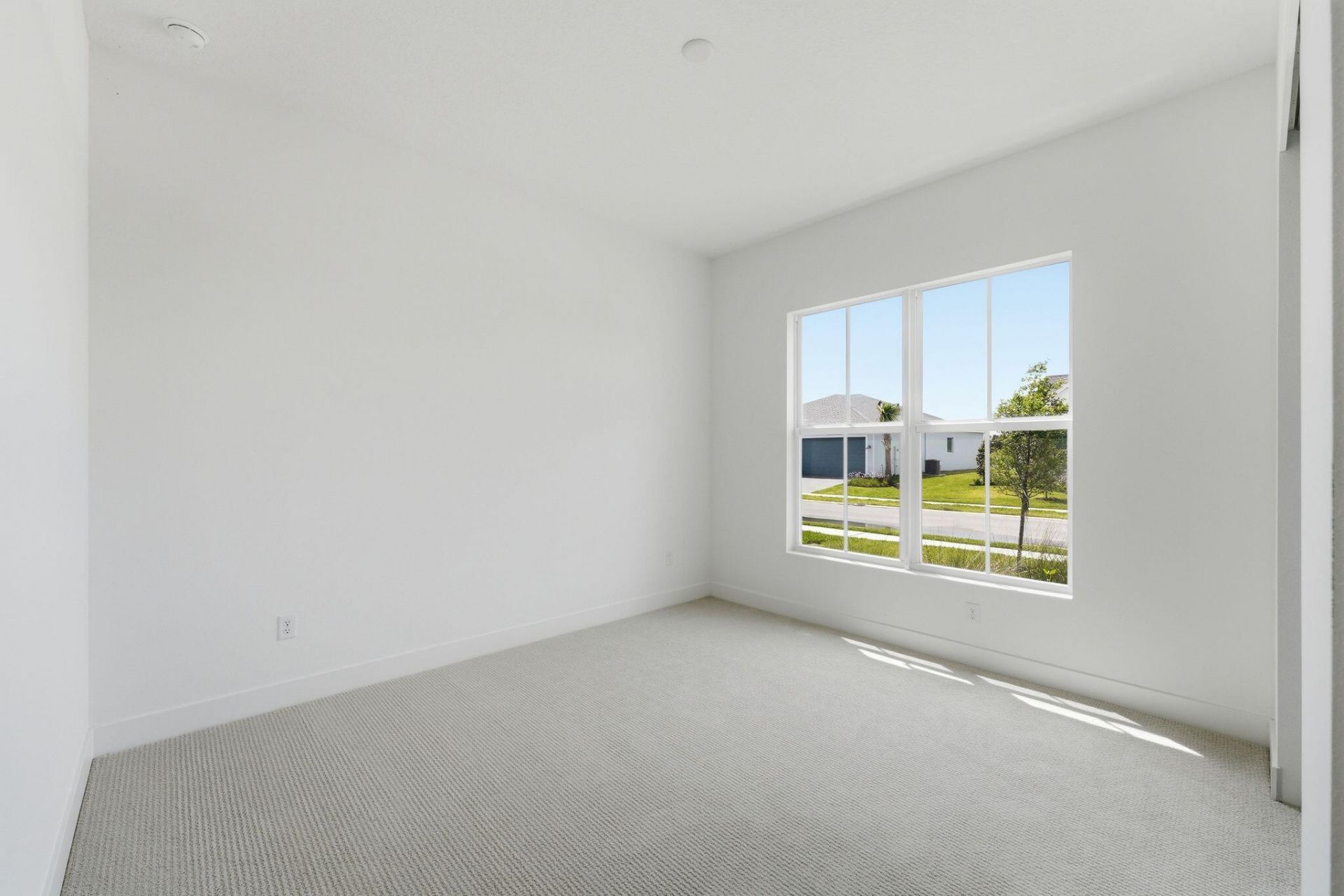 6883 68th Square, Vero Beach, FL 32967 Photo