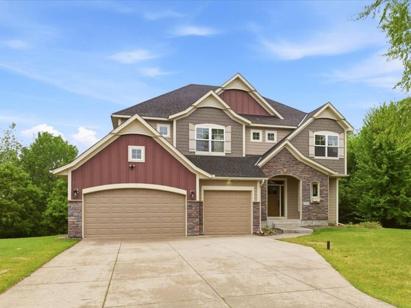 7707 Oxbow Creek Circle N, Brooklyn Park, MN 55445