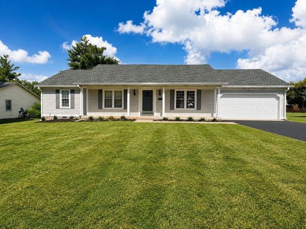 1610 Patrick Way , Bowling Green, KY 42104