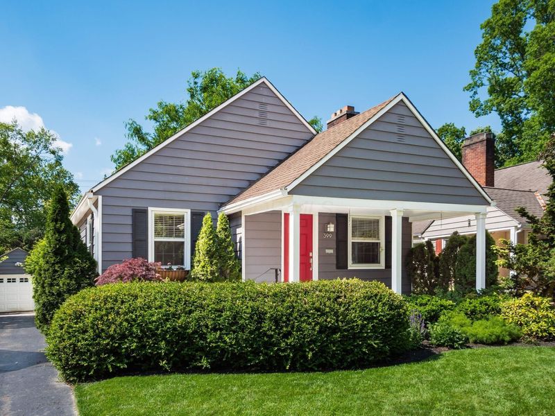 399 Northridge Road, Columbus, OH 43214 Photo 1