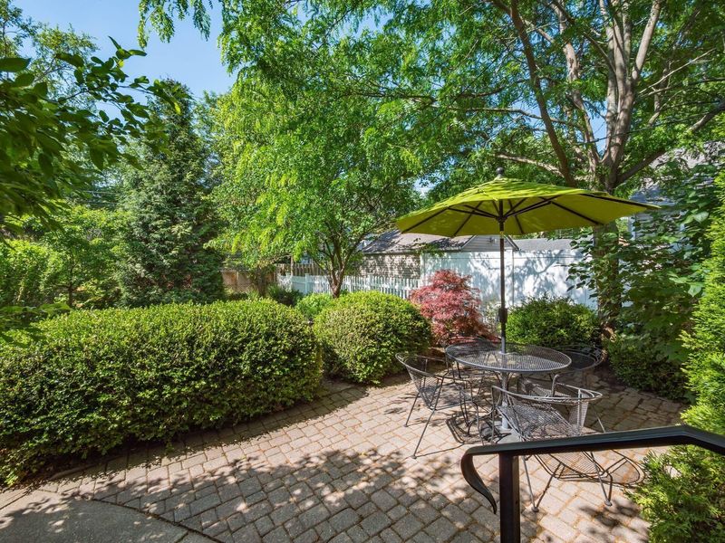 399 Northridge Road, Columbus, OH 43214 Photo 30