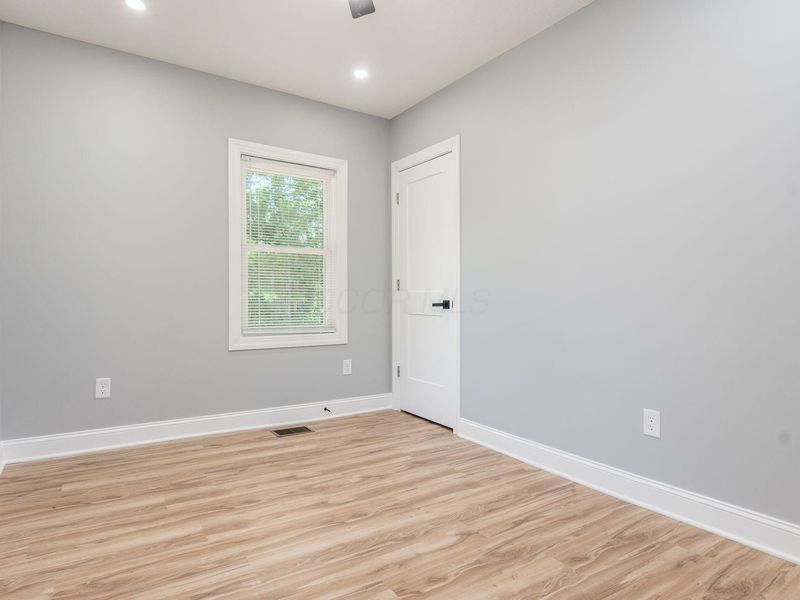 2108 Paul Drive , Columbus, OH 43211 Photo 20