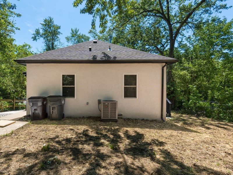 2108 Paul Drive , Columbus, OH 43211 Photo 31