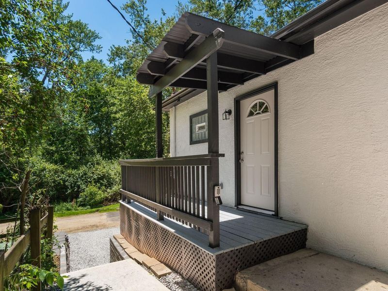 2108 Paul Drive , Columbus, OH 43211 Photo 5