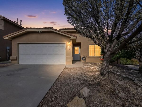 5401 Kokopelli Court NW, Albuquerque, NM 87114