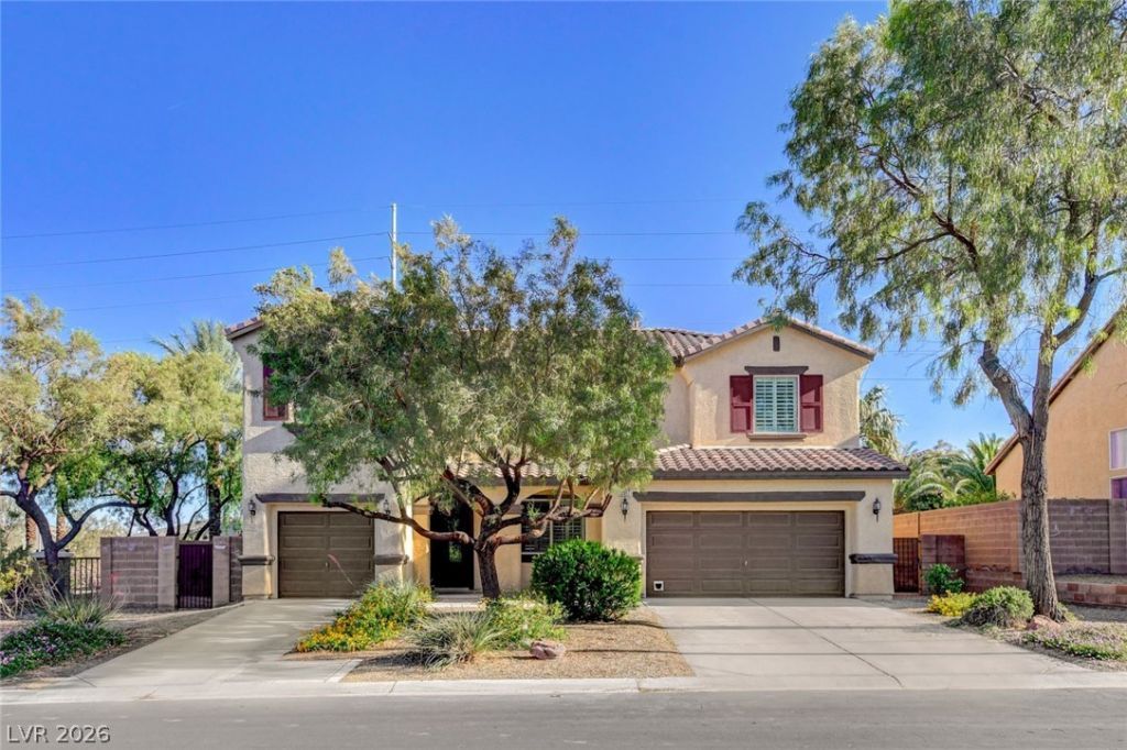 10017 Central Valley Avenue , Las Vegas, NV 89149