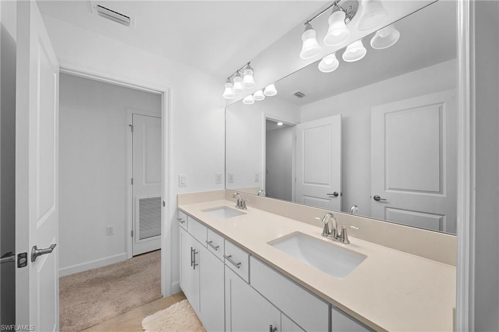 18335 Ridgeline Dr, Estero, FL 33928 Photo