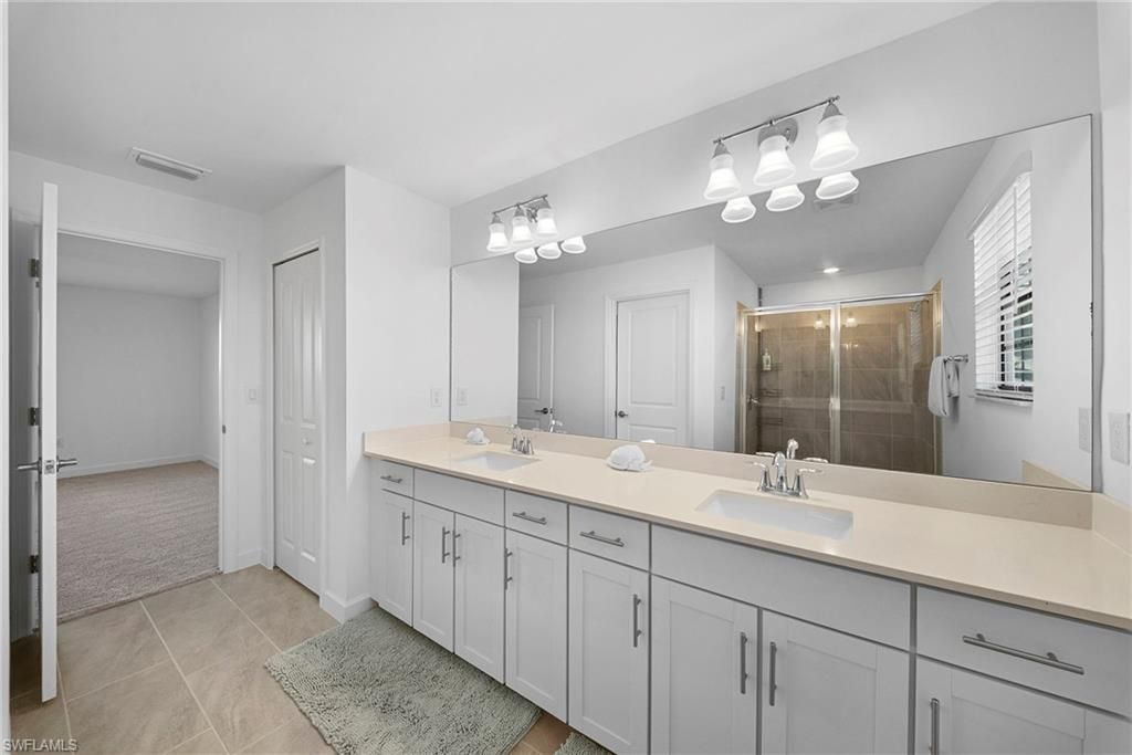 18335 Ridgeline Dr, Estero, FL 33928 Photo