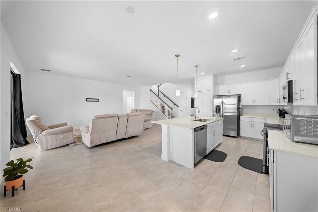 18335 Ridgeline Dr, Estero, FL 33928 Photo