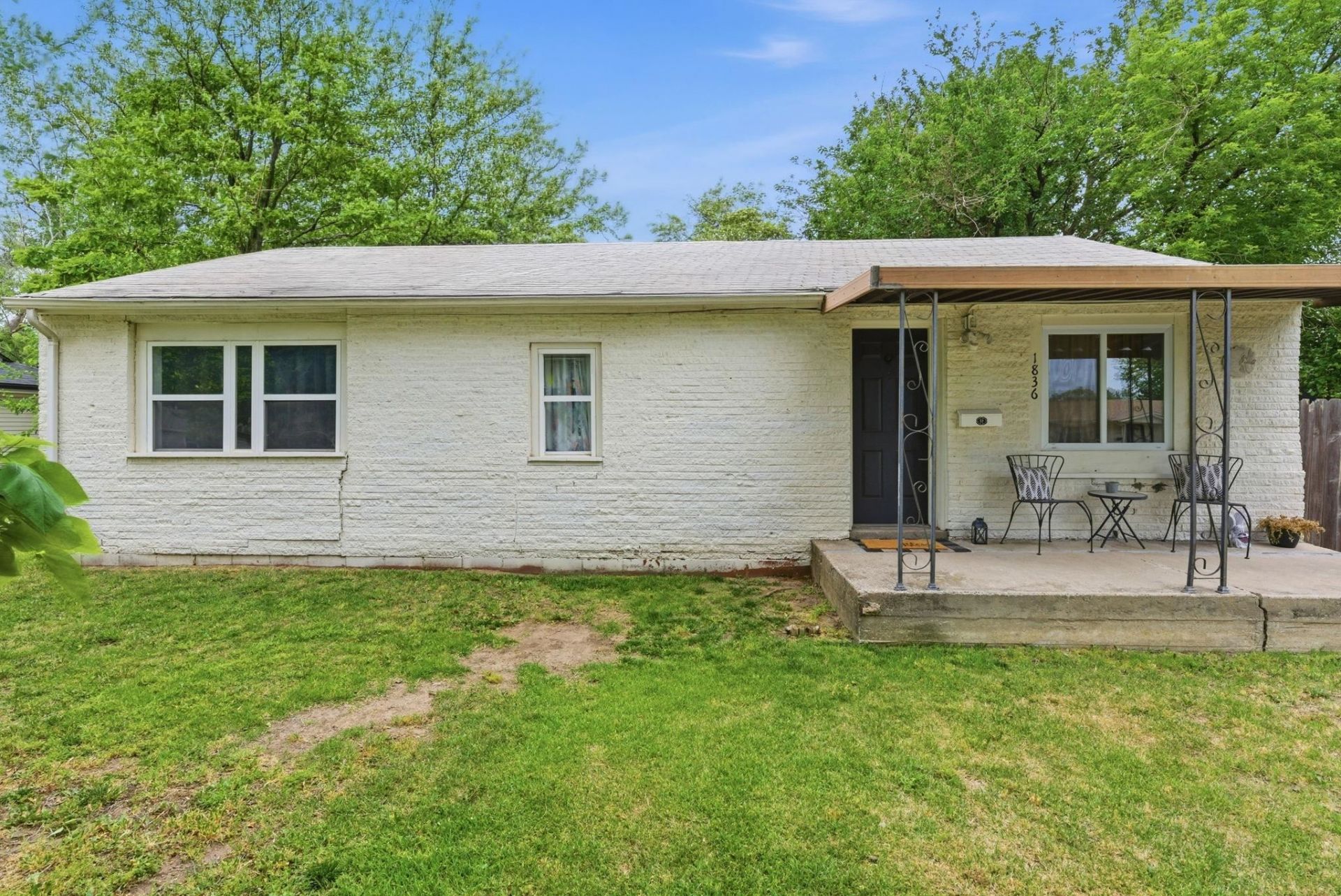 1836 S Bonn, Wichita, KS 67213 Main Photo