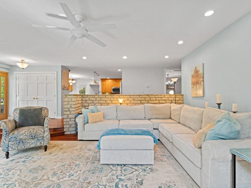 8668 Hyland Croy Road, Plain City, OH 43064 Photo 14