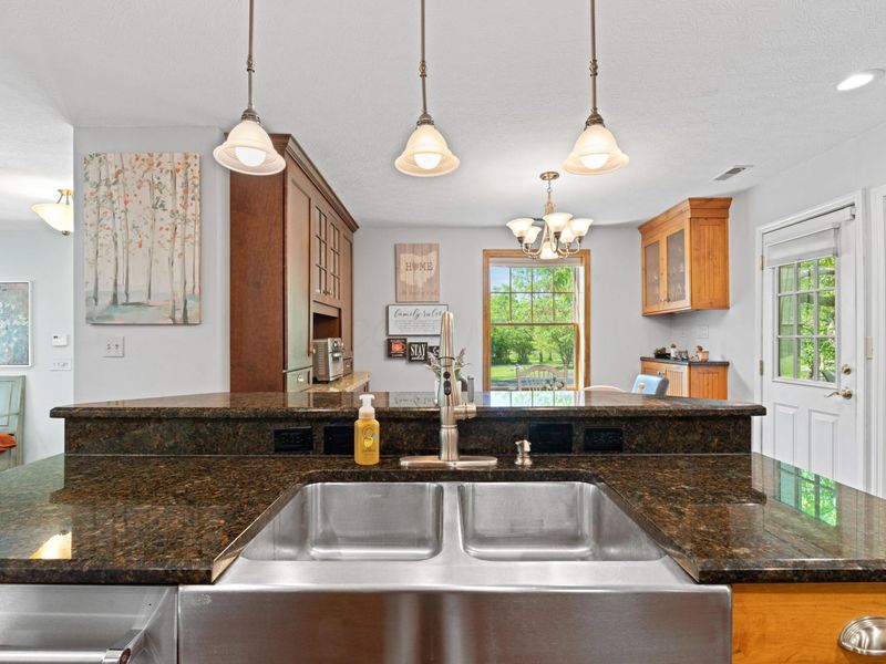 8668 Hyland Croy Road, Plain City, OH 43064 Photo 24