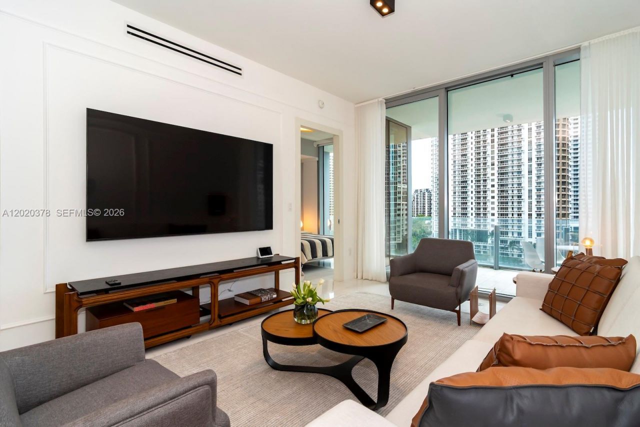 300 Biscayne Boulevard Way , Unit 802E, Miami, FL 33131 Photo
